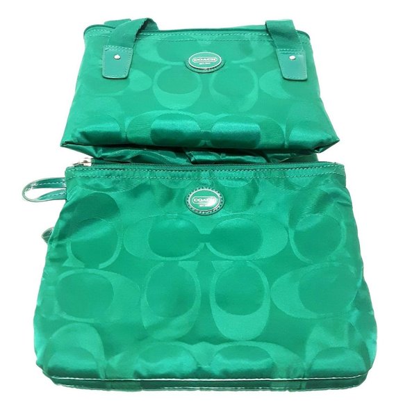 Coach Getaway Green 2 Pc Nylon Packable Weekender - Picture 11 of 12